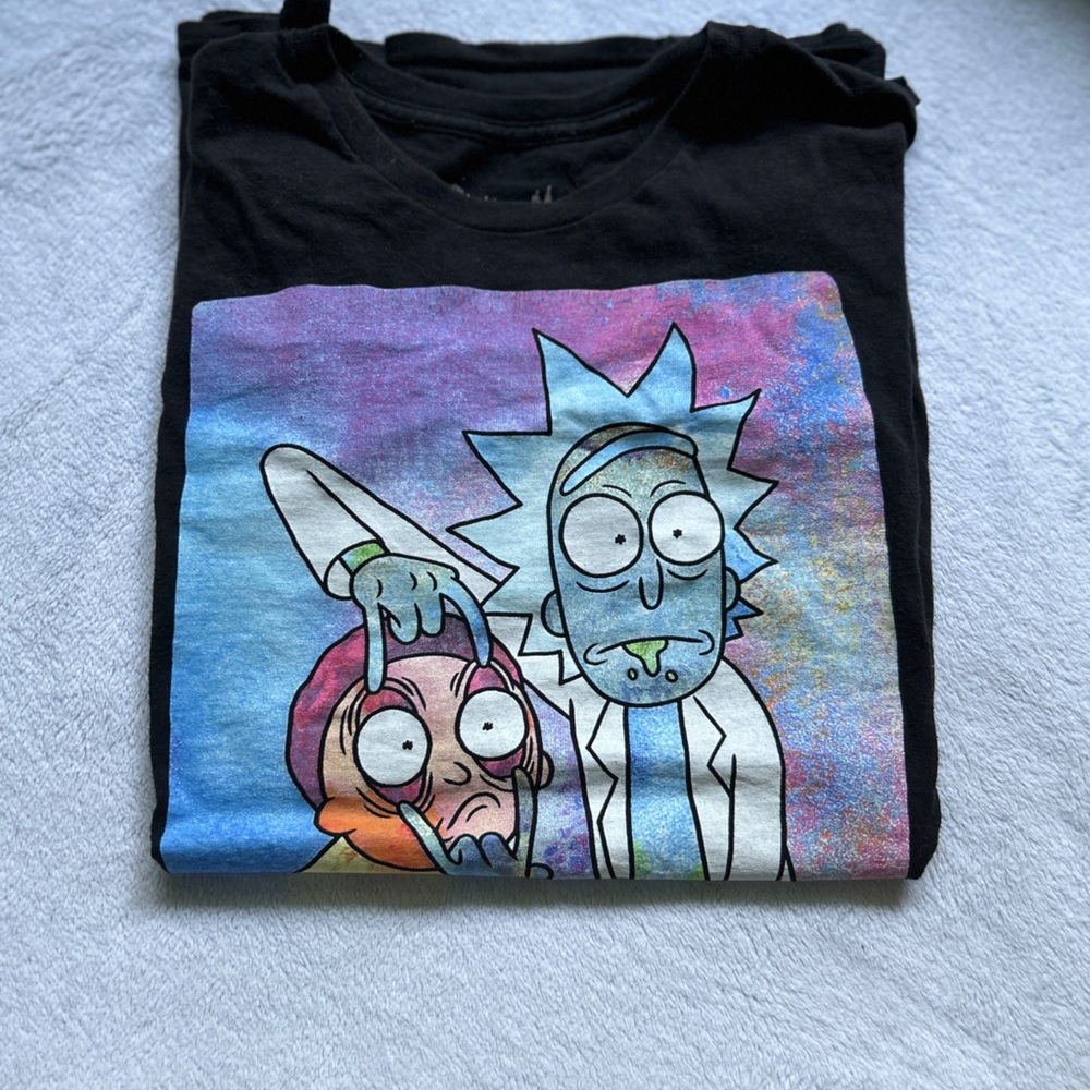 Large Rick and Morty graphic tee